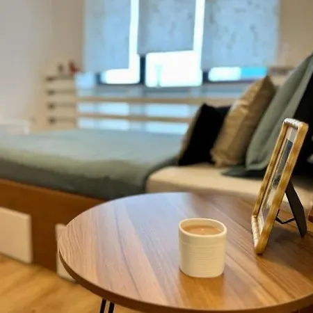 Modern Fully Equipped -central- Carol Park *