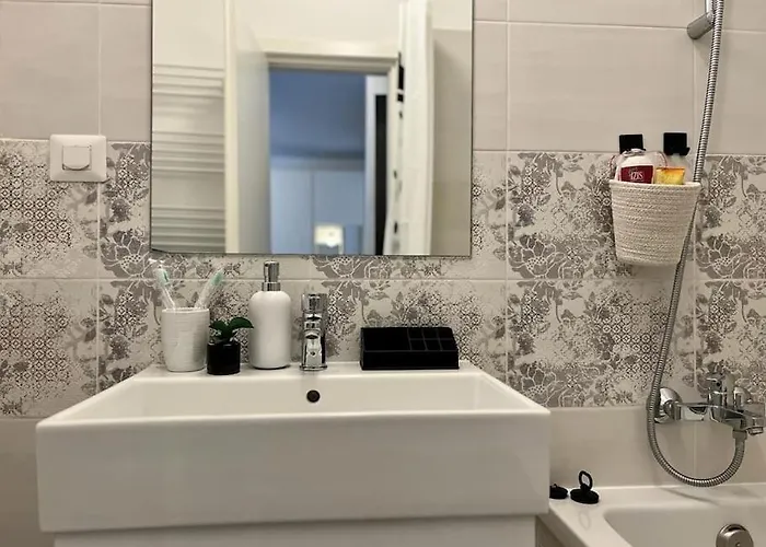 Modern Fully Equipped -central- Carol Park Apartamento