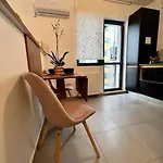 Lejlighed Modern Fully Equipped -central- Carol Park *